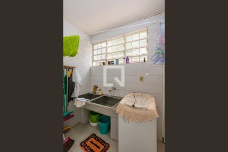 Casa à venda com 296m², 4 quartos e 4 vagasÁrea de Serviço