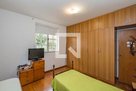 Casa à venda com 296m², 4 quartos e 4 vagasQuarto 3
