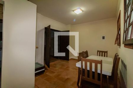 Casa para alugar com 640m², 4 quartos e 3 vagasSala