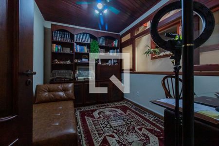 Escritório de casa para alugar com 4 quartos, 640m² em Jardim Inga, São Paulo