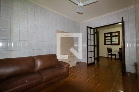 Casa para alugar com 640m², 4 quartos e 3 vagasQuarto