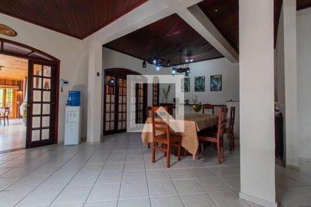 Casa para alugar com 640m², 4 quartos e 3 vagasCozinha