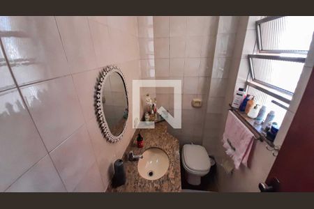 Banheiro de apartamento à venda com 3 quartos, 78m² em Centro, Niterói