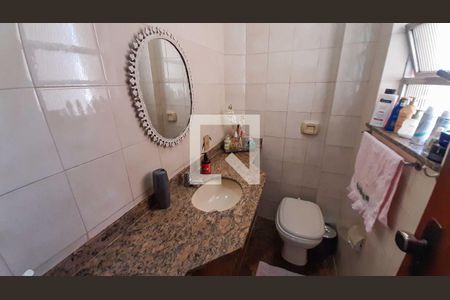 Banheiro de apartamento à venda com 3 quartos, 78m² em Centro, Niterói