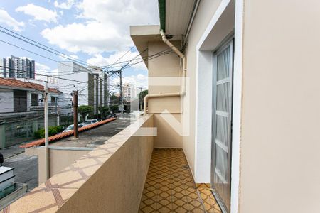 Casa para alugar com 90m², 2 quartos e sem vaga Casa para alugar com 90m², 2 quartos e sem vagaVaranda