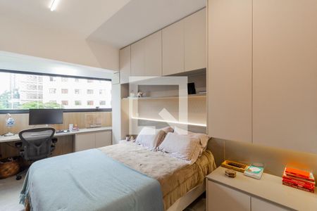 Suíte de apartamento à venda com 2 quartos, 85m² em Vila Olímpia, São Paulo