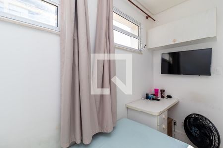 Apartamento à venda com 80m², 3 quartos e sem vaga Apartamento à venda com 80m², 3 quartos e sem vagaQuarto de Serviço