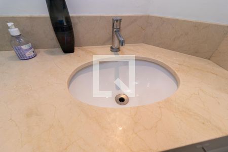 Apartamento à venda com 80m², 3 quartos e sem vaga Apartamento à venda com 80m², 3 quartos e sem vagaBanheiro