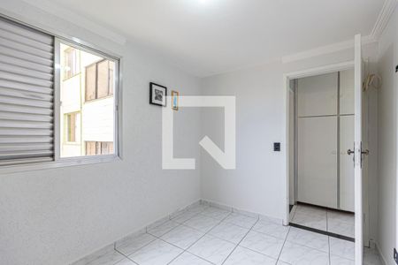 Quarto 1 de apartamento para alugar com 2 quartos, 56m² em Jardim Alvorada, Santo André