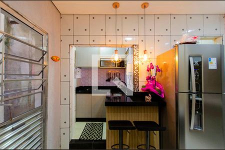 Sala e Cozinha Integrada  de kitnet/studio para alugar com 1 quarto, 28m² em Cidade Antônio Estevão de Carvalho, São Paulo