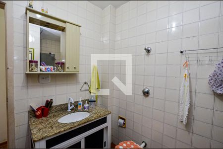 Apartamento à venda com 70m², 2 quartos e sem vaga Apartamento à venda com 70m², 2 quartos e sem vagaBanheiro
