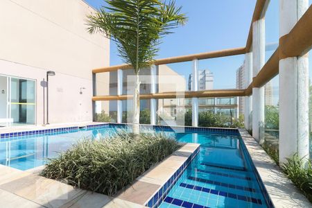 Apartamento à venda com 70m², 2 quartos e 1 vaga Apartamento à venda com 70m², 2 quartos e 1 vagaÁrea comum - Piscina