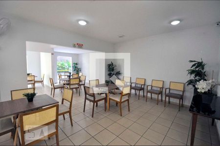 Apartamento à venda com 70m², 2 quartos e 1 vaga Apartamento à venda com 70m², 2 quartos e 1 vagaÁrea comum - Salão de festas