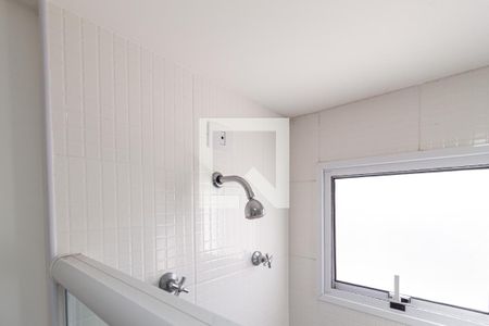 Apartamento à venda com 70m², 2 quartos e 1 vaga Apartamento à venda com 70m², 2 quartos e 1 vagaBanheiro