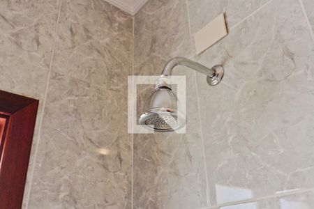 Casa à venda com 500m², 4 quartos e 4 vagasBanheiro da Suíte 3