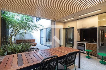 Apartamento à venda com 33m², 1 quarto e sem vaga Apartamento à venda com 33m², 1 quarto e sem vagaChurrasqueira