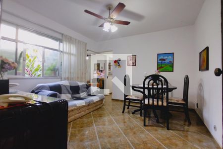 Apartamento à venda com 68m², 2 quartos e sem vaga Apartamento à venda com 68m², 2 quartos e sem vagaSala