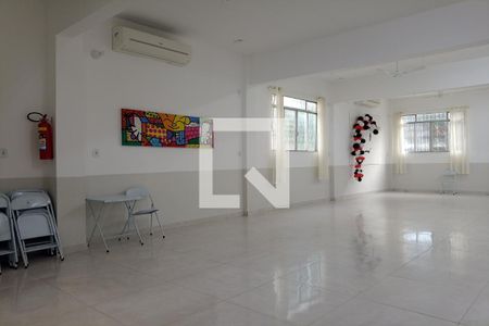 Apartamento à venda com 68m², 2 quartos e sem vaga Apartamento à venda com 68m², 2 quartos e sem vagaÁrea comum - Salão de festas