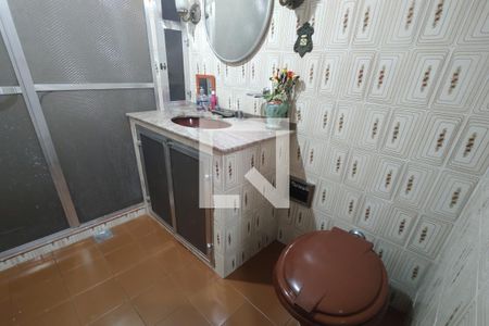 Apartamento à venda com 68m², 2 quartos e sem vaga Apartamento à venda com 68m², 2 quartos e sem vagaBanheiro Social