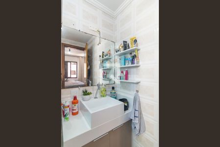 Apartamento à venda com 75m², 3 quartos e 2 vagas Apartamento à venda com 75m², 3 quartos e 2 vagasBanheiro da Suite