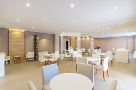 Apartamento à venda com 75m², 3 quartos e 2 vagas Apartamento à venda com 75m², 3 quartos e 2 vagasSalão de Festas