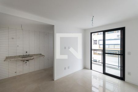Sala de apartamento à venda com 2 quartos, 119m² em Tijuca, Rio de Janeiro