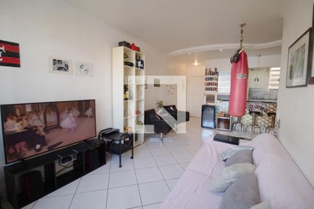 Apartamento à venda com 92m², 2 quartos e 1 vaga Apartamento à venda com 92m², 2 quartos e 1 vagaSala