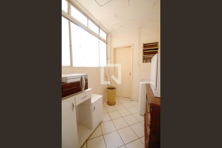 Apartamento à venda com 92m², 2 quartos e 1 vaga Apartamento à venda com 92m², 2 quartos e 1 vagaÁrea de Serviço