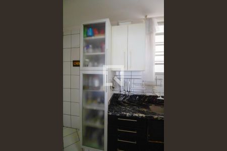 Apartamento à venda com 92m², 2 quartos e 1 vaga Apartamento à venda com 92m², 2 quartos e 1 vagaCozinha