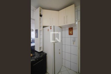 Apartamento à venda com 92m², 2 quartos e 1 vaga Apartamento à venda com 92m², 2 quartos e 1 vagaCozinha