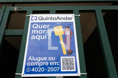 Casa à venda com 155m², 4 quartos e 3 vagasFachada - Placa