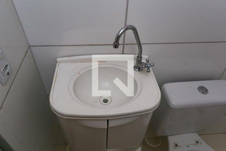 Banheiro de casa para alugar com 1 quarto, 40m² em Jardim Vazani, São Paulo