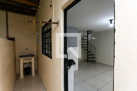 Casa para alugar com 40m², 1 quarto e sem vaga Casa para alugar com 40m², 1 quarto e sem vagaÁrea de Serviço