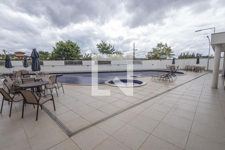 Apartamento à venda com 66m², 2 quartos e 2 vagasPiscina