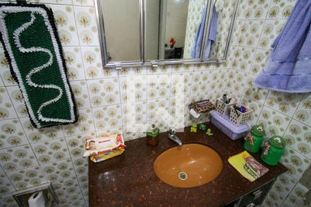 Casa à venda com 125m², 2 quartos e 1 vagaBanheiro