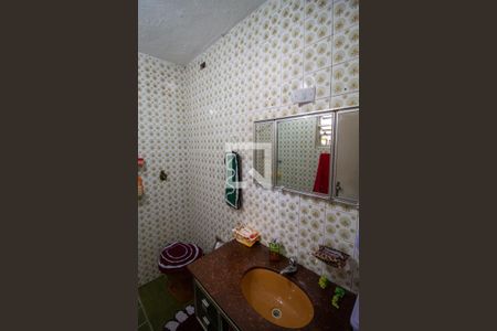 Casa à venda com 125m², 2 quartos e 1 vagaBanheiro