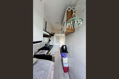 Apartamento para alugar com 60m², 3 quartos e 1 vagaÁrea de Serviço