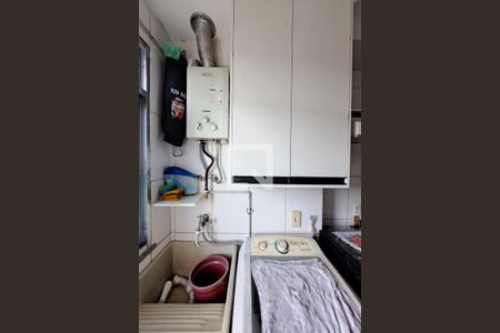 Apartamento para alugar com 60m², 3 quartos e 1 vagaÁrea de Serviço