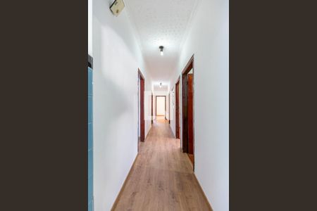 Corredor de casa para alugar com 4 quartos, 213m² em Vila America, Santo André
