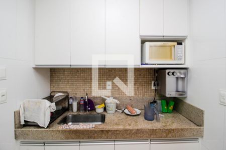 Apartamento à venda com 98m², 3 quartos e 2 vagas Apartamento à venda com 98m², 3 quartos e 2 vagasCozinha