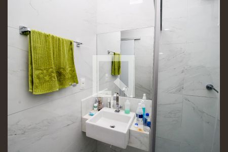 Apartamento à venda com 98m², 3 quartos e 2 vagas Apartamento à venda com 98m², 3 quartos e 2 vagasBanheiro Suite