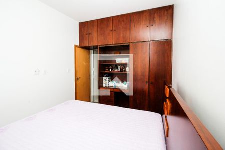 Apartamento à venda com 98m², 3 quartos e 2 vagas Apartamento à venda com 98m², 3 quartos e 2 vagasSuite