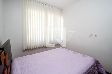 Apartamento à venda com 98m², 3 quartos e 2 vagas Apartamento à venda com 98m², 3 quartos e 2 vagasSuite