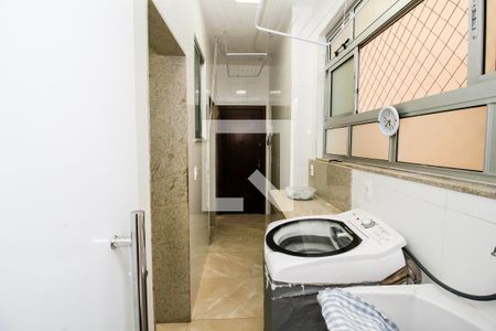 Apartamento à venda com 98m², 3 quartos e 2 vagas Apartamento à venda com 98m², 3 quartos e 2 vagasArea de Serviço