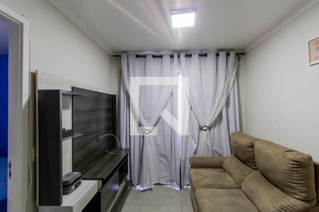 Sala e Cozinha Inegrada de apartamento à venda com 1 quarto, 32m² em Jardim Santa Teresinha, São Paulo