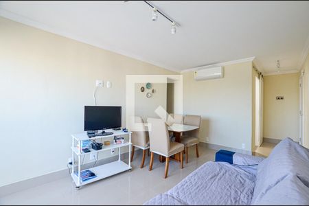 Sala de apartamento à venda com 1 quarto, 50m² em Centro, Niterói