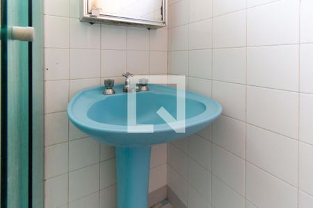 Casa para alugar com 250m², 2 quartos e 3 vagasBanheiro