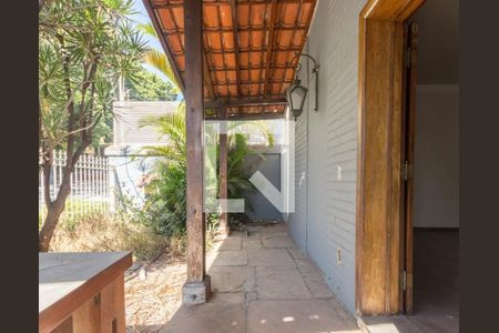 Casa à venda com 344m², 3 quartos e 4 vagasÁrea Externa