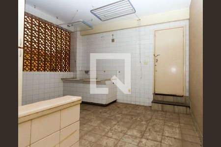 Casa à venda com 344m², 3 quartos e 4 vagasCozinha