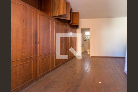 Casa à venda com 344m², 3 quartos e 4 vagasQuarto 3